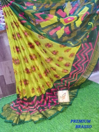 saree-with-contrast-blouse-big-1