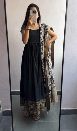 gown-with-dupatta-big-1