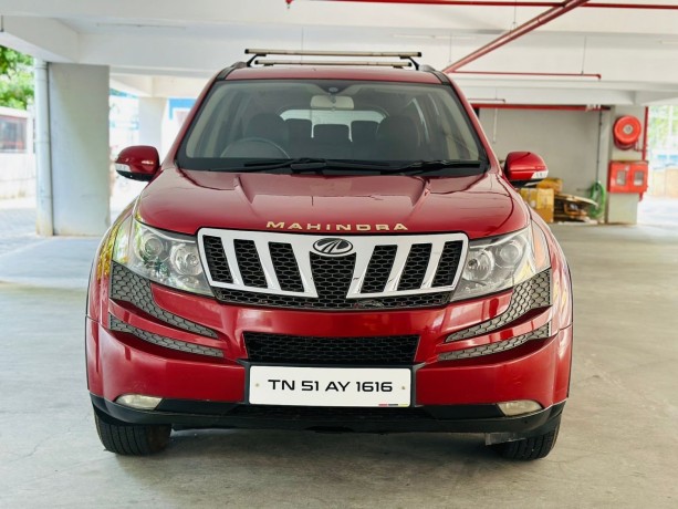 mahindra-xuv-500-w8-2013-model-big-3