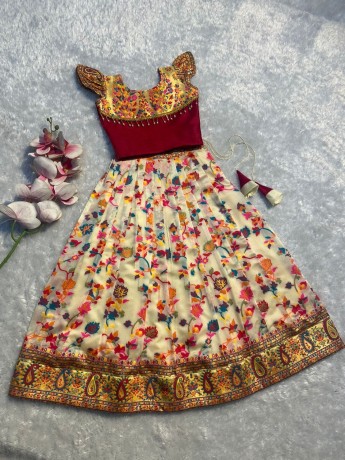 elegant-7-feeder-textures-rich-zari-weaving-paithani-silk-lehenga-for-kids-big-0