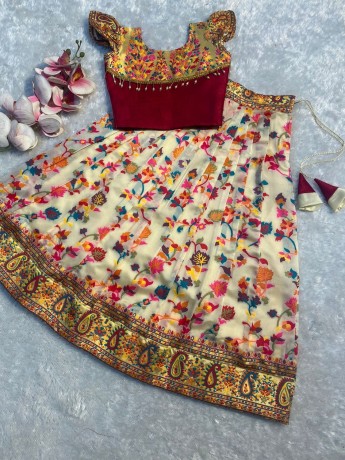 elegant-7-feeder-textures-rich-zari-weaving-paithani-silk-lehenga-for-kids-big-4