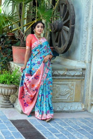 soft-banarasi-silk-saree-big-3