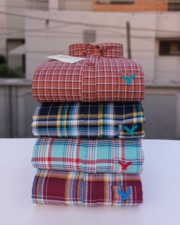 full-sleeves-cotton-fabric-checks-shirt-big-3