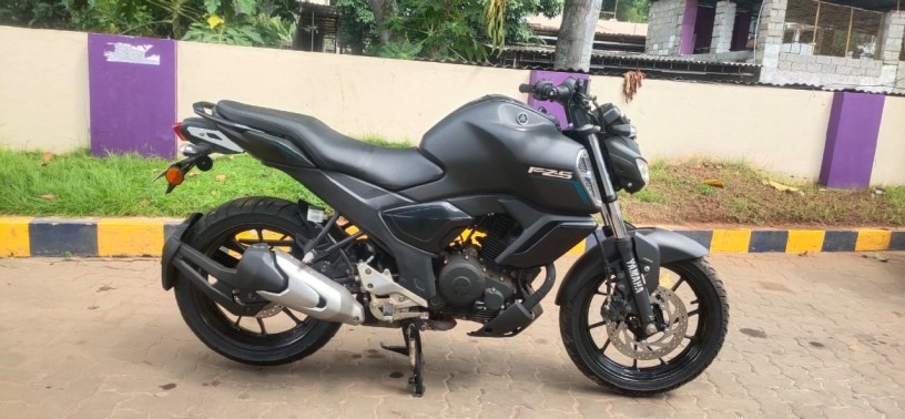 yamaha-fz-big-2