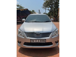 INNOVA 2.5V