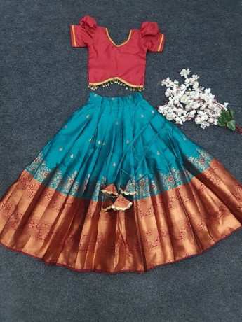 kids-lehenga-choli-big-0