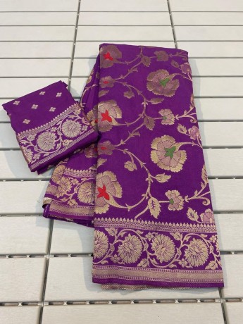 soft-georgette-floral-printed-saree-big-4