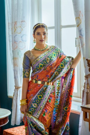 banarasi-soft-silk-big-2