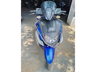 YAMAHA RAY ZR